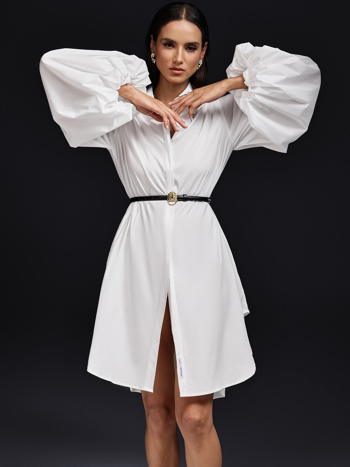 Robe midi à manches bouffantes 