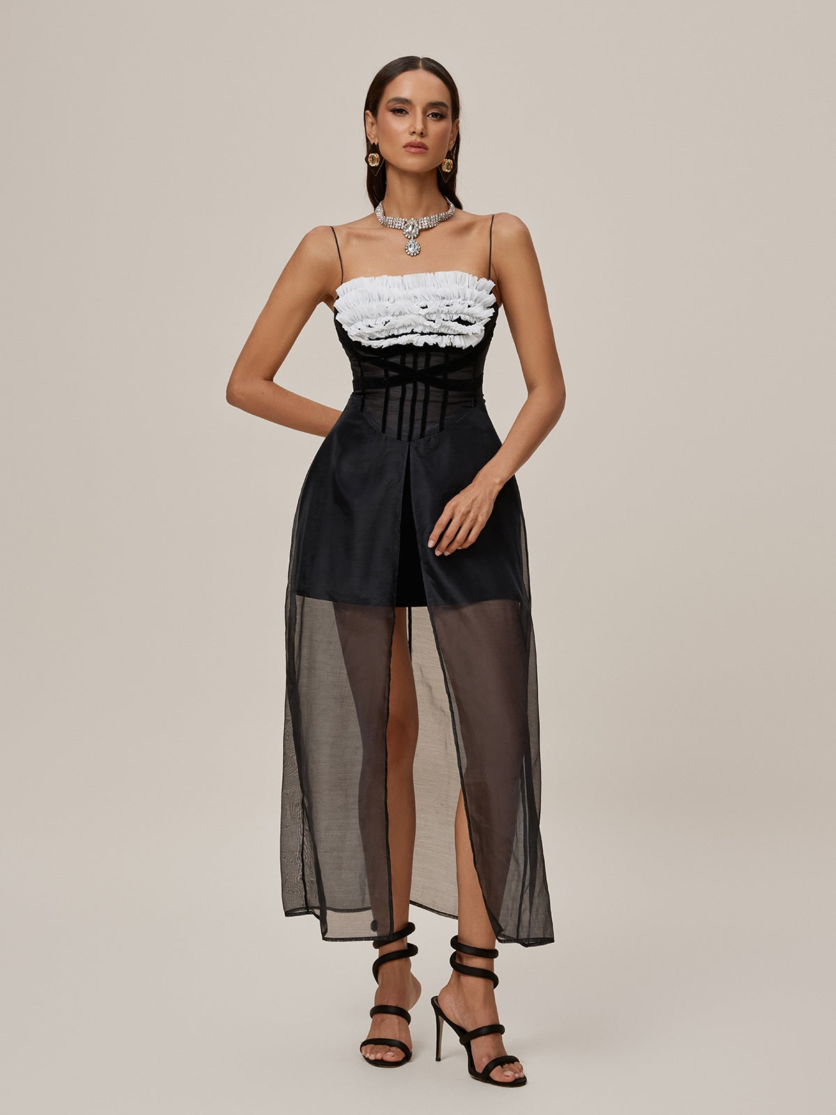 Robe maxi fendue en résille spaghetti 