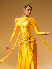 Robe longue maxi en satin cristal à manches longues 