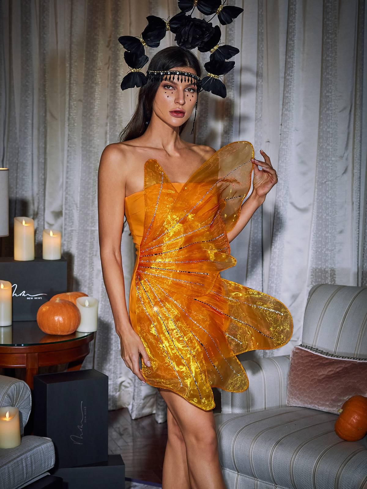 Robe courte papillon à strass 