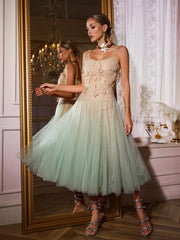 Robe midi en dentelle ombrée à fines bretelles 
