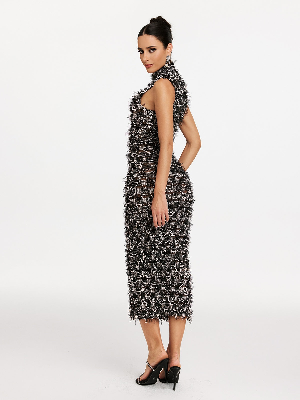 Robe midi à col montant 