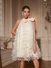 Robe courte papillon en résille 