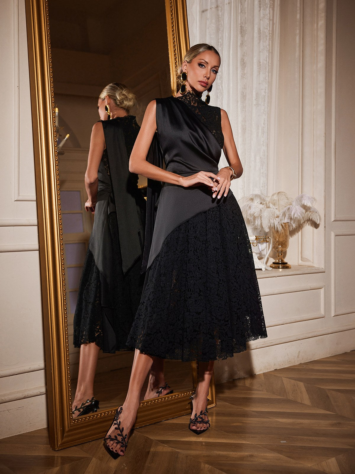 Robe midi drapée en dentelle 