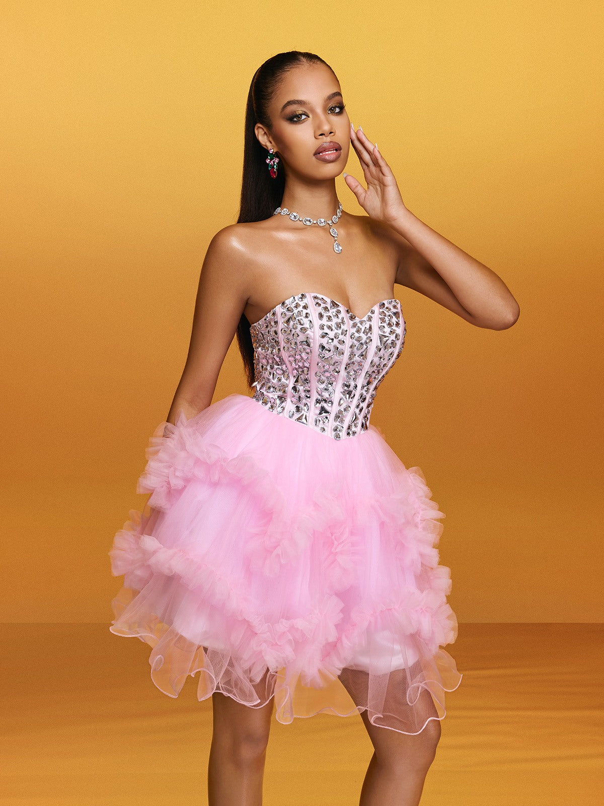 Robe bustier mini en cristal rose 