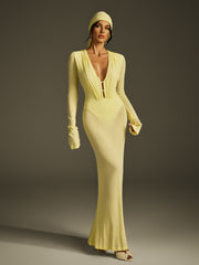 Robe longue en maille à décolleté plongeant 