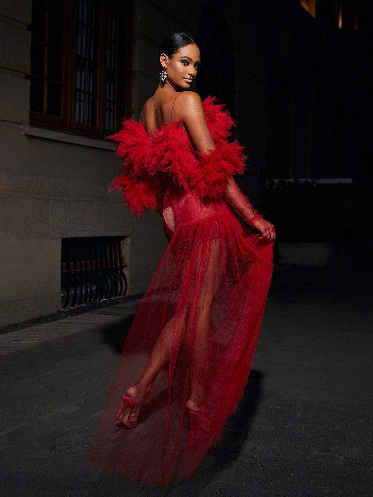 Spaghetti Tulle Maxi Dress With Gloves