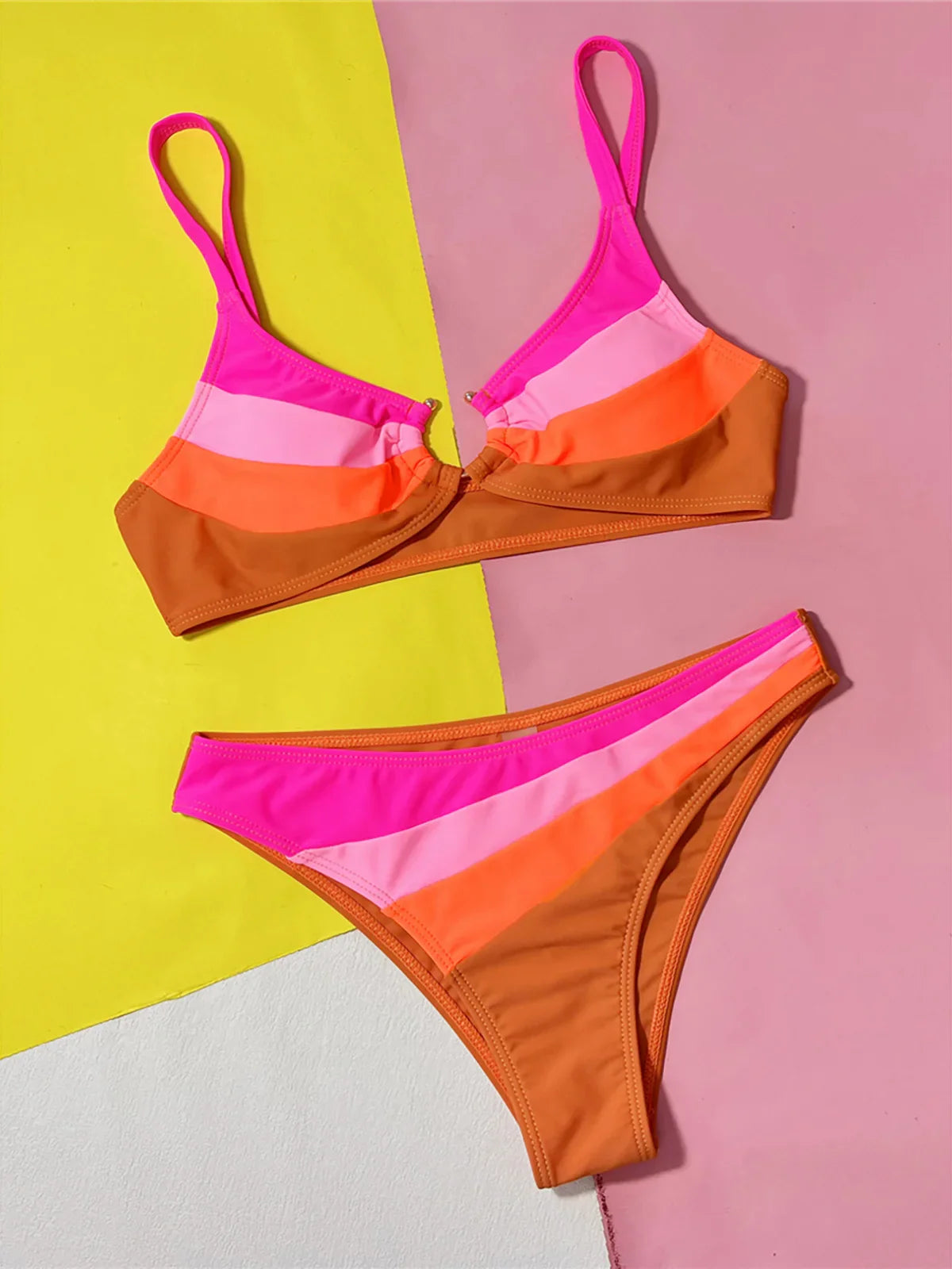 Splicing Cut Out Bikini Two-pieces Bikini Set High Cut