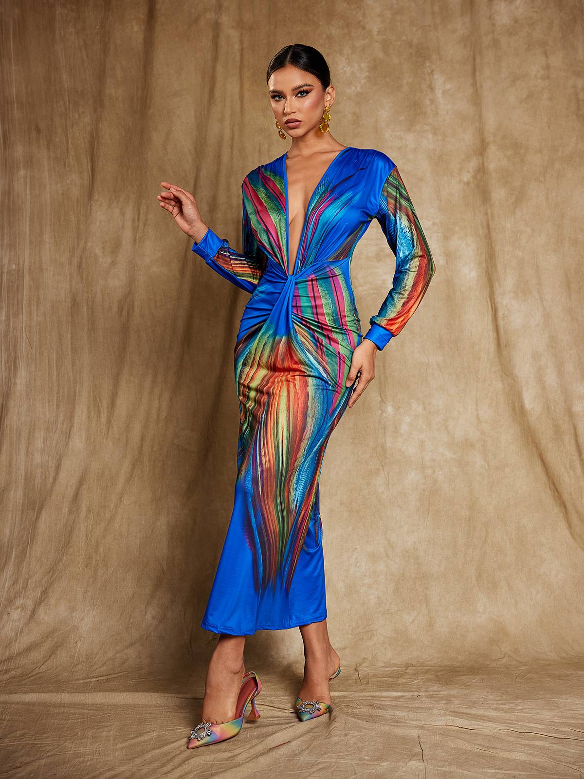 Robe midi en satin imprimé à col V 