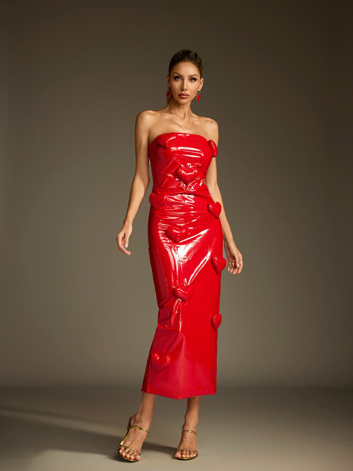 Robe midi bustier en cuir à cœur 