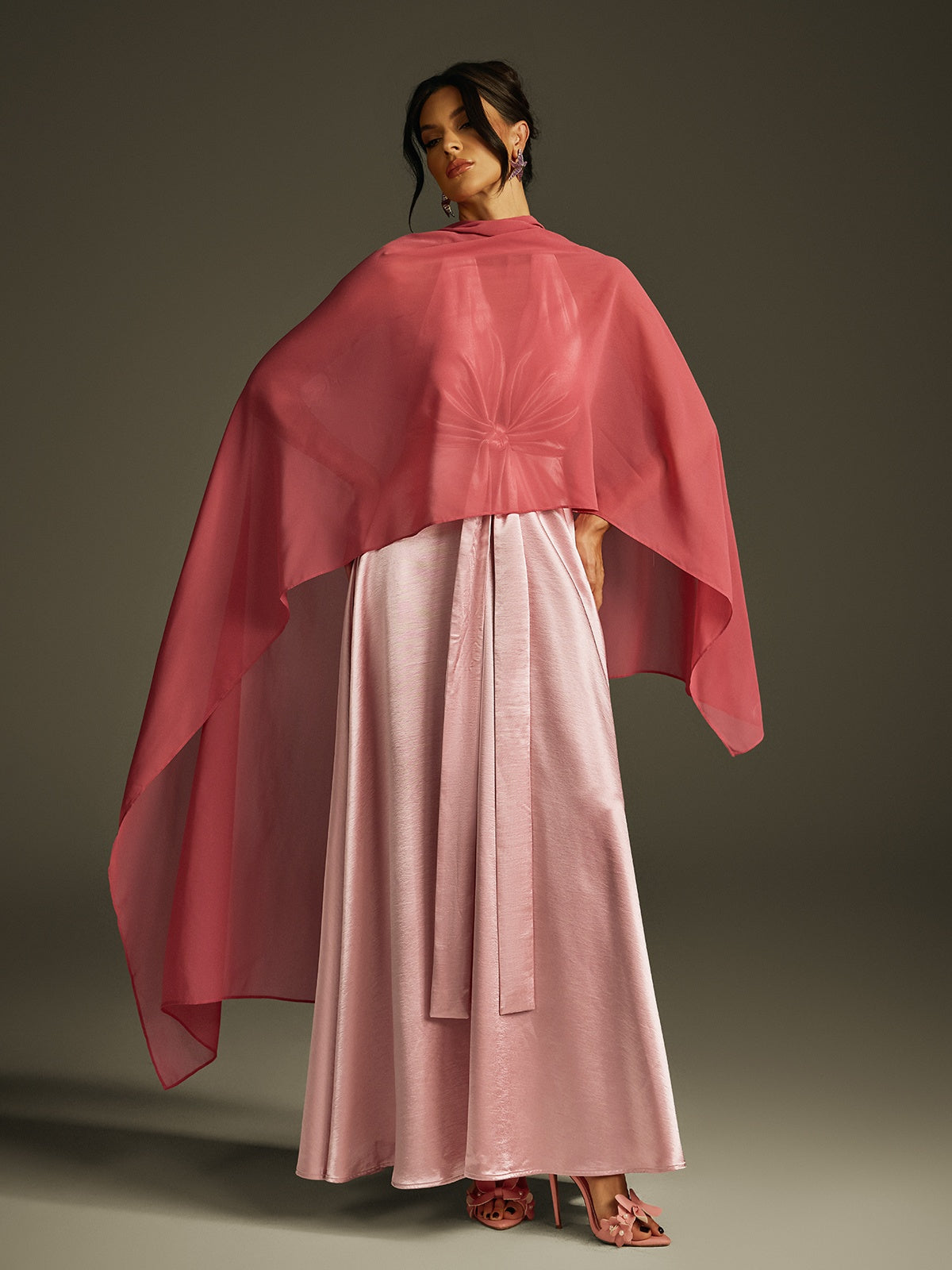 Robe longue châle dos nu 