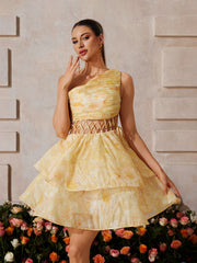 Robe mini à volants fleurie asymétrique jaune 