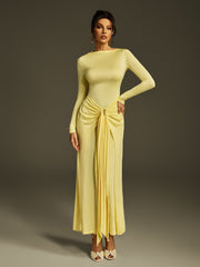 Robe longue drapée à manches longues jaune beurre 