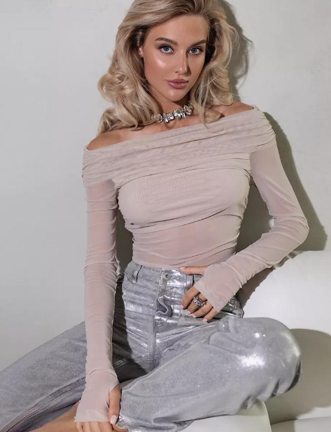 Haut décontracté en maille transparente à épaules dénudées 