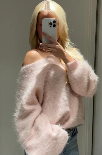 Date Outfit Soft Pink Fuzzy Sweater
